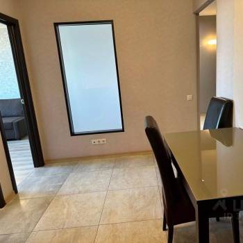 Сдается 2-х комнатная квартира, 80 м²