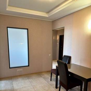 Сдается 2-х комнатная квартира, 80 м²