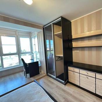 Сдается 2-х комнатная квартира, 80 м²