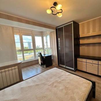 Сдается 2-х комнатная квартира, 80 м²