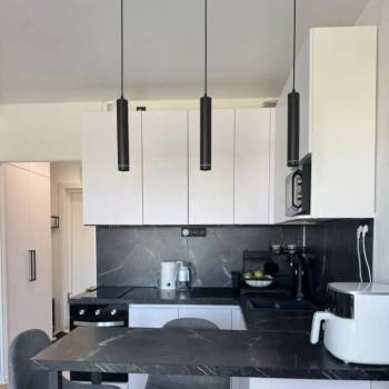 Продается 1-комнатная квартира, 19,6 м²
