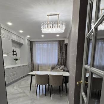 Продается 2-х комнатная квартира, 74,5 м²