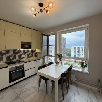 Продается 2-х комнатная квартира, 70,1 м²