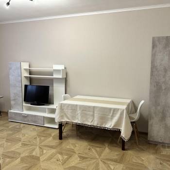 Сдается 2-х комнатная квартира, 53,6 м²