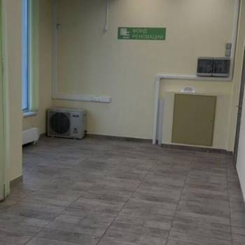 Сдается Нежилое помещение, 130 м²