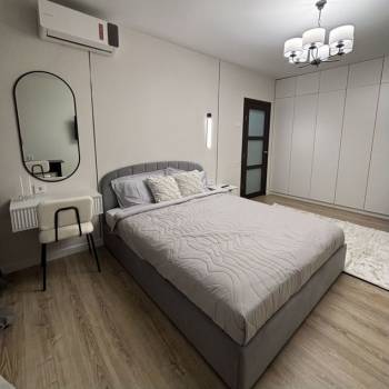 Продается 1-комнатная квартира, 40 м²