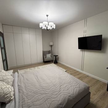 Продается 1-комнатная квартира, 40 м²