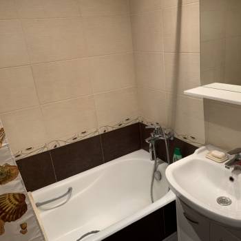 Продается 1-комнатная квартира, 36 м²