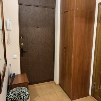 Продается 1-комнатная квартира, 36 м²