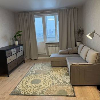 Сдается 1-комнатная квартира, 39,5 м²