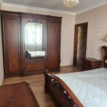 Продается Многокомнатная квартира, 105,6 м²