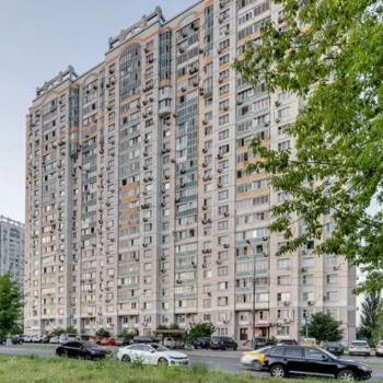 Продается Многокомнатная квартира, 105,6 м²