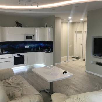 Сдается 2-х комнатная квартира, 56,7 м²