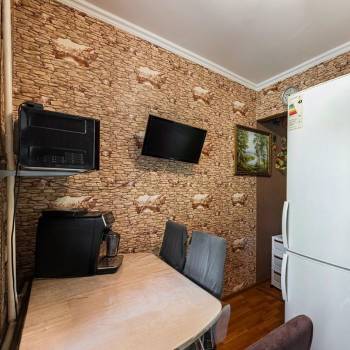 Продается 3-х комнатная квартира, 54 м²