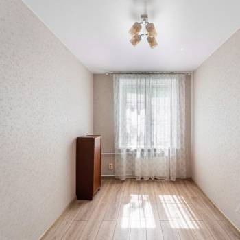 Продается 3-х комнатная квартира, 54 м²