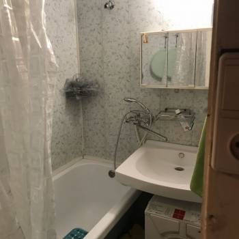 Продается Многокомнатная квартира, 76,1 м²