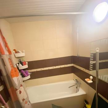 Продается Многокомнатная квартира, 90,7 м²