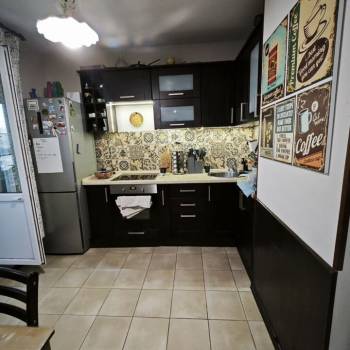 Продается 1-комнатная квартира, 37,4 м²