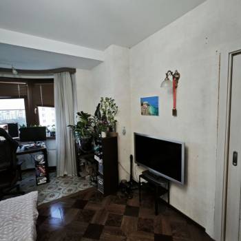 Продается 1-комнатная квартира, 37,4 м²