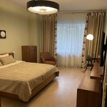 Сдается 2-х комнатная квартира, 74 м²