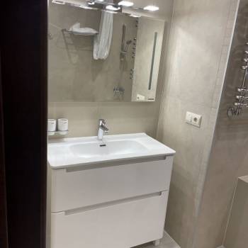 Сдается 2-х комнатная квартира, 74 м²