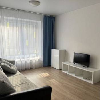 Сдается 1-комнатная квартира, 39 м²