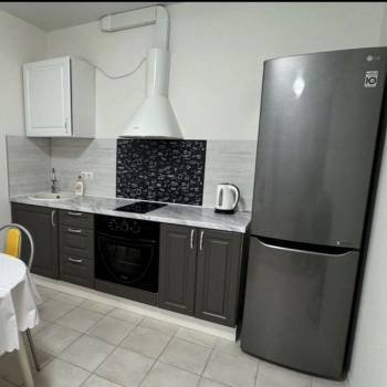 Сдается 1-комнатная квартира, 39 м²