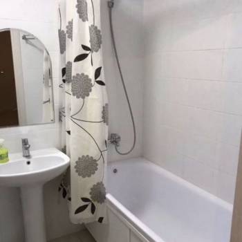 Сдается 1-комнатная квартира, 39 м²