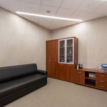 Сдается Нежилое помещение, 140 м²