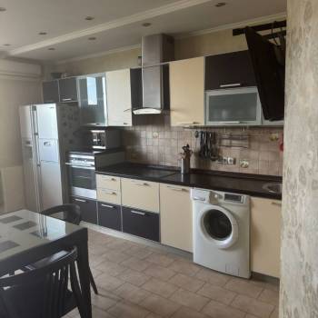 Сдается Многокомнатная квартира, 98 м²