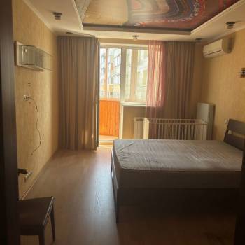 Сдается Многокомнатная квартира, 98 м²