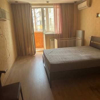 Сдается Многокомнатная квартира, 98 м²