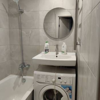 Сдается Многокомнатная квартира, 60 м²
