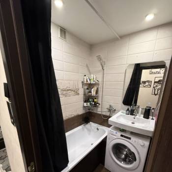 Продается 1-комнатная квартира, 37,6 м²