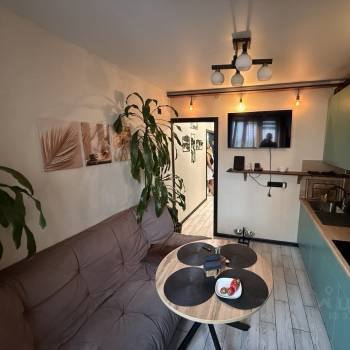 Продается 1-комнатная квартира, 37,6 м²