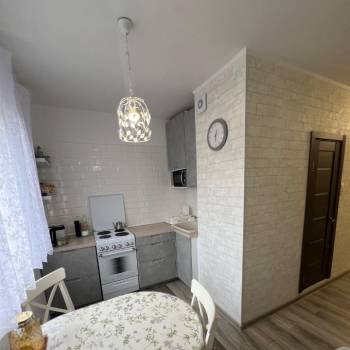 Продается 1-комнатная квартира, 37,6 м²