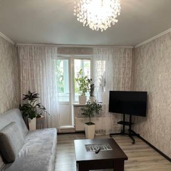 Продается 1-комнатная квартира, 37,6 м²
