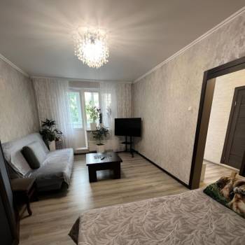 Продается 1-комнатная квартира, 37,6 м²