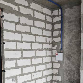 Продается 1-комнатная квартира, 81,9 м²