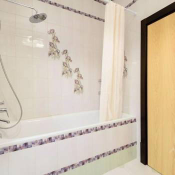 Сдается 2-х комнатная квартира, 65 м²