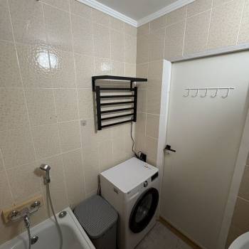Продается 1-комнатная квартира, 44 м²
