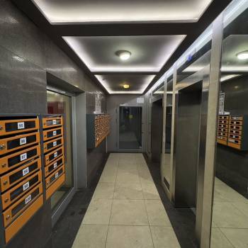 Продается 1-комнатная квартира, 44 м²