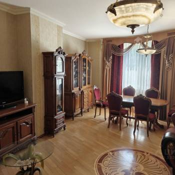 Продается 3-х комнатная квартира, 119 м²