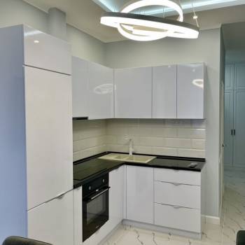 Сдается 1-комнатная квартира, 53 м²