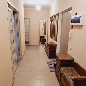 Сдается 2-х комнатная квартира, 64 м²