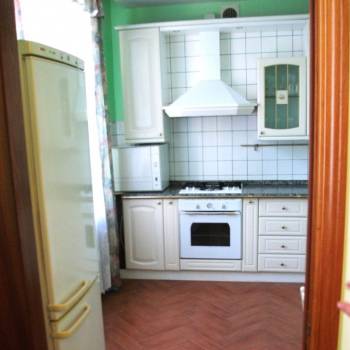 Сдается Многокомнатная квартира, 80 м²