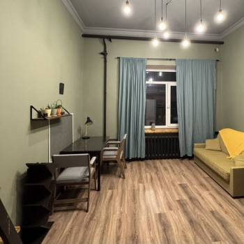 Продается 1-комнатная квартира, 24 м²