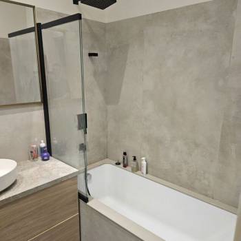 Продается 3-х комнатная квартира, 107 м²