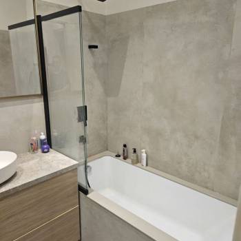 Продается 3-х комнатная квартира, 107 м²