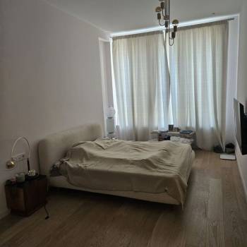 Продается 3-х комнатная квартира, 107 м²